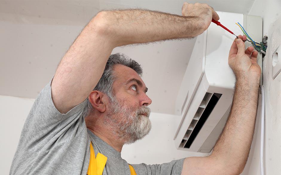 recherche travail électricien bâtiment Paris 18